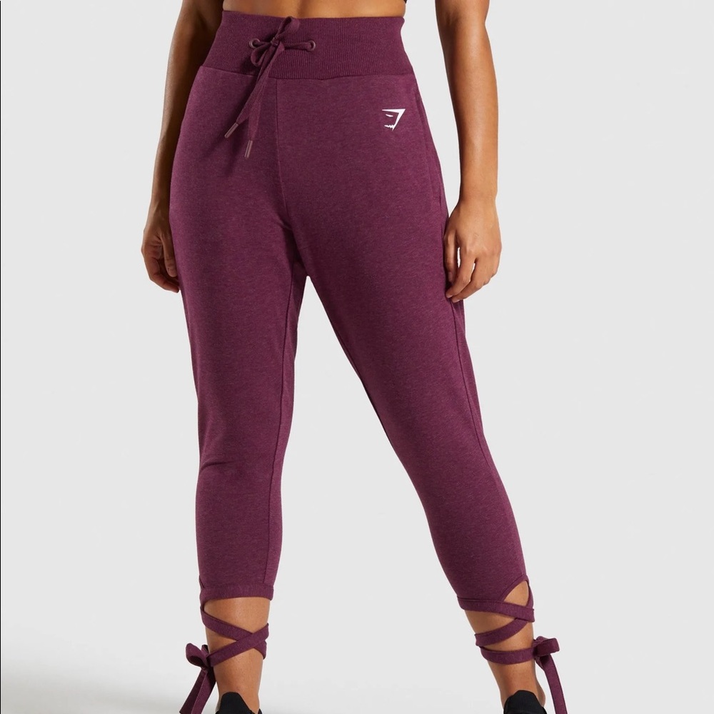 Gymshark - ARK HIGH WAISTED JOGGERS